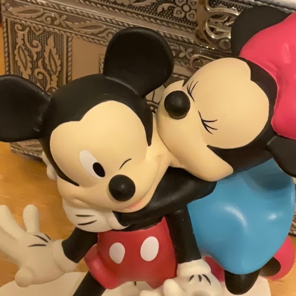 Disney Precious Moments Figurine - ''Oh, Gosh!'' - Picture 6 of 11